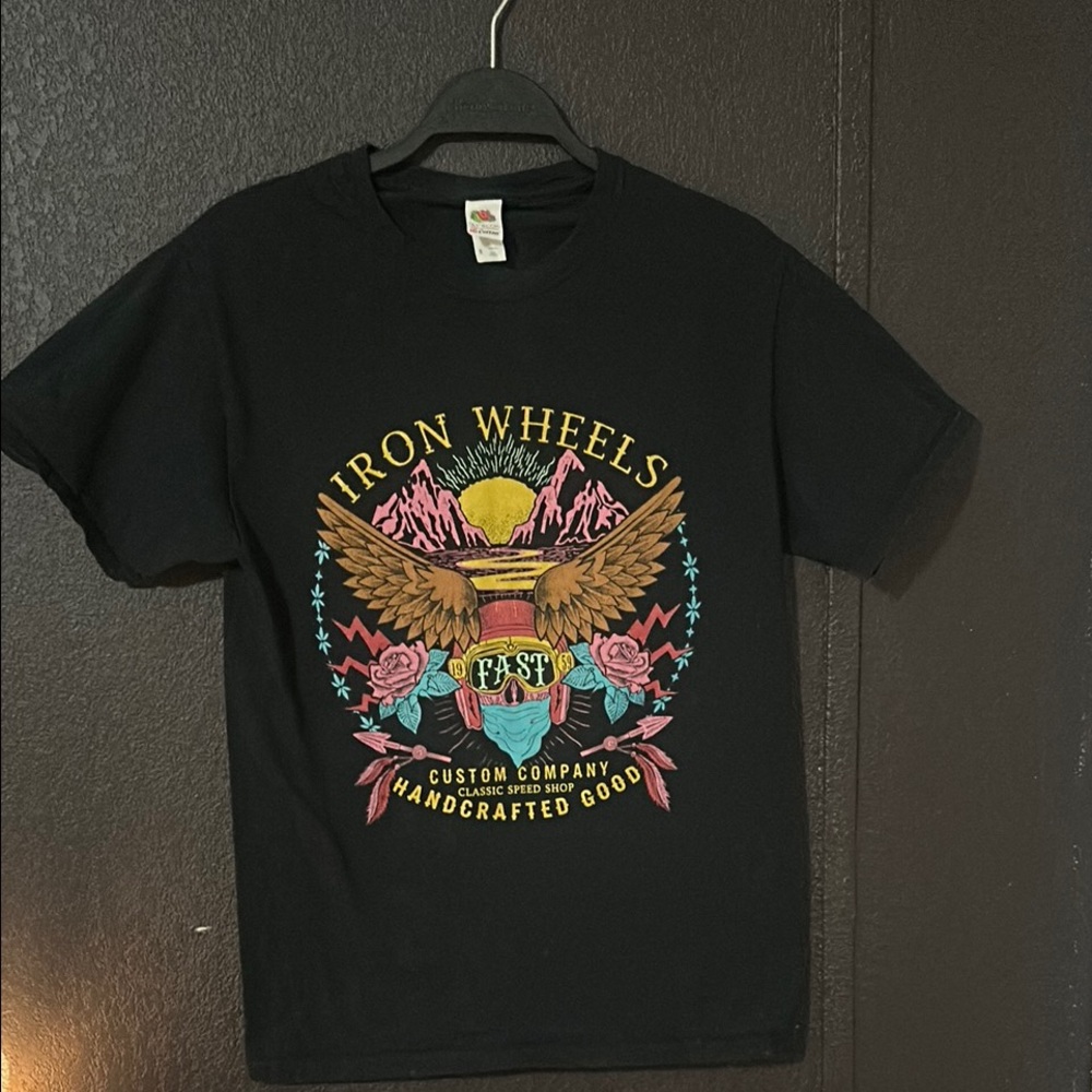 Black Graphic Tee - Short Sleeve